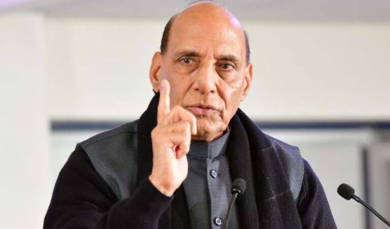 रक्षा निर्यात पहली बार 21,000 करोड़ रुपये के आंकड़े को पार कर ‘अभूतपूर्व बुलंदी’ पर पहुंचा: राजनाथ सिंह