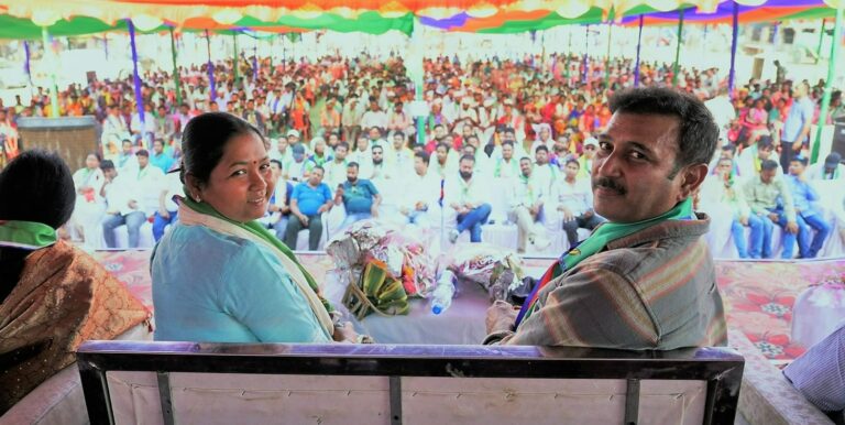 झारखंड मुक्ति मोर्चा ने सिंहभूम के आम अवाम की भावनाओं का राजनीतिक दोहन किया है : सुदेश महतो