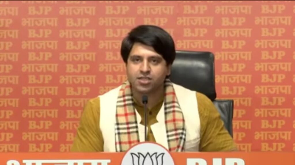 पहले चीर हरण और अब कर रहे चरित्र हनन, स्वाति मालीवाल मामले में भाजपा का आम आदमी पार्टी पर हमला