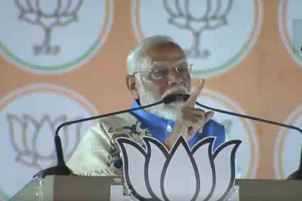 चोरों को चैन से सोने नहीं दूंगा, गिरिडीह में मोदी बोले-नोटों के पहाड़ उगा रहे झारखंड के नेता