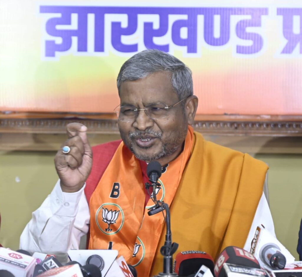 बाबूलाल मरांडी को गृह जिले में विस उपचुनावों में लगातार दो झटके