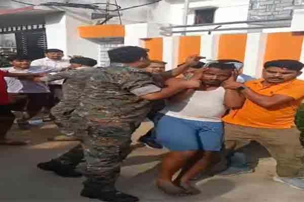 लोहरदगा में एएसआई धर्मेंद्र सिंह का हत्यारोपी 12 घंटे बाद पुलिसकर्मी गिरफ्तार