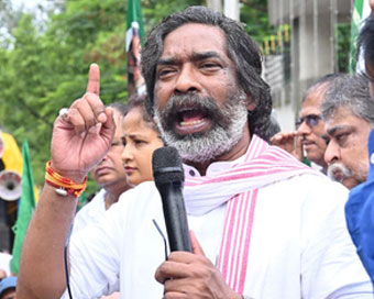 झारखंड : मुख्यमंत्री हेमंत सोरेन ने विधानसभा में विश्वास प्रस्ताव पेश किया