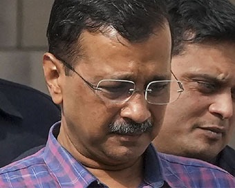 केजरीवाल की जमानत याचिका पर CBI को HC का नोटिस