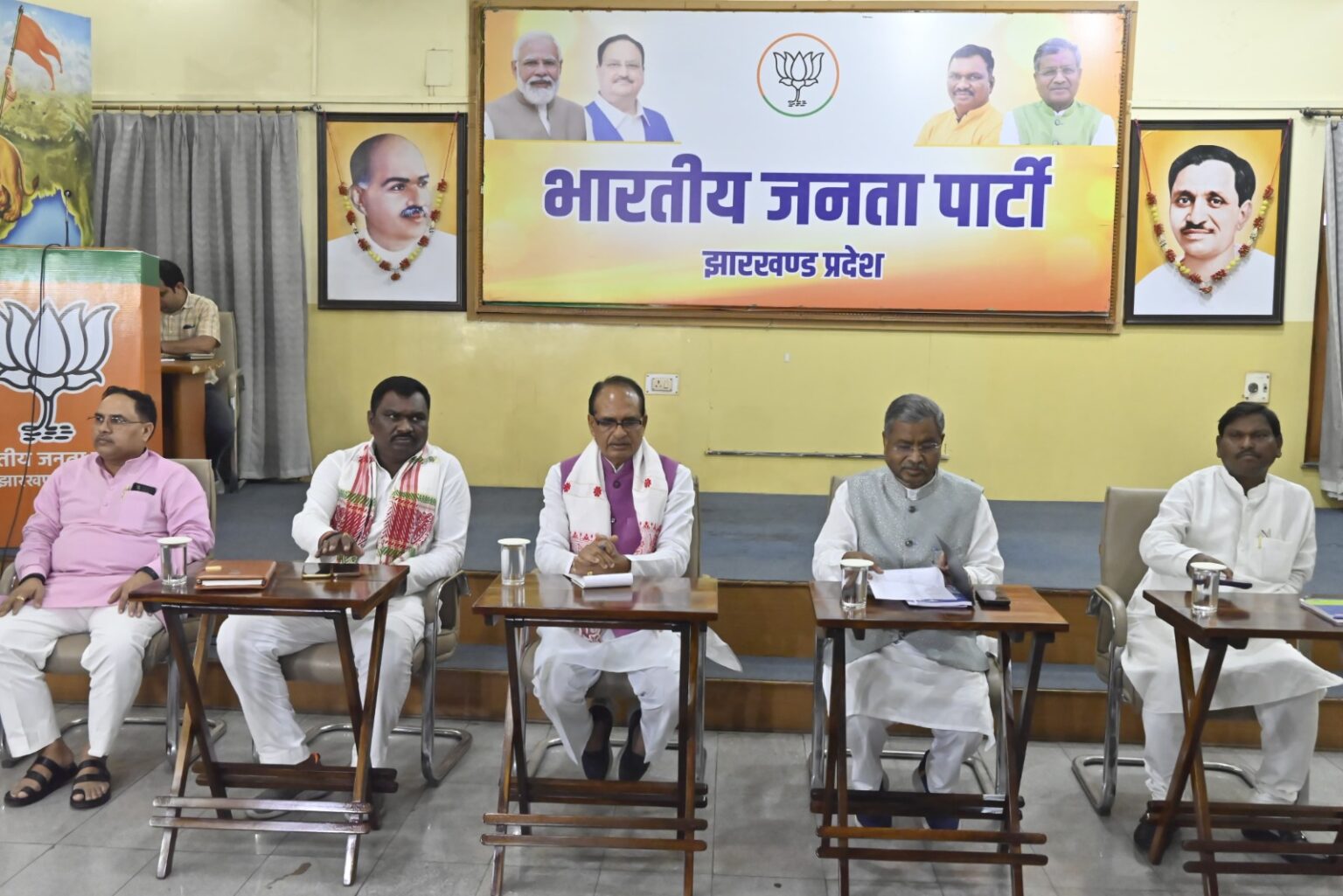 शिवराज सिंह चौहान बोले-ड्राइविंग सीट पर बैठे हेमंत सोरेन कभी भी कर देंगे एक्सीडेंट