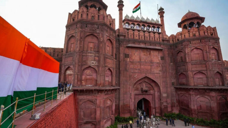 इस बार स्वतंत्रता दिवस पर विशेष अतिथि होंगी पंचायतों की 400 महिला प्रतिनिधि