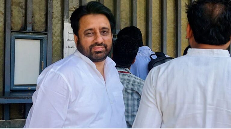 ED ने चार घंटे की पूछताछ के बाद ‘आप’ नेता अमानतुल्लाह खान को किया गिरफ्तार