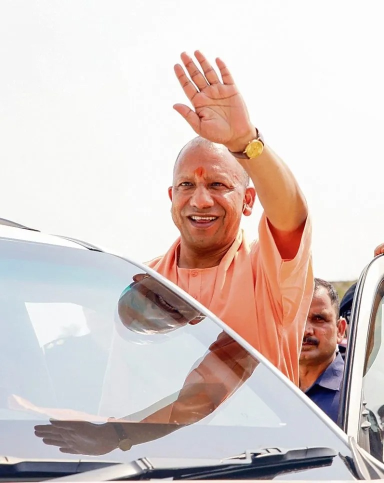 यूपी के सीएम योगी आदित्यनाथ को मारने की धमकी, मुंबई पुलिस अलर्ट