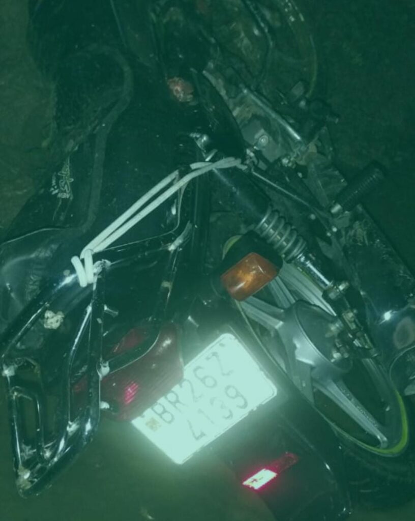 पलामू में अनियंत्रित बाइक नहर में गिरी, दो युवकों की मौत और एक गंभीर रूप से घायल