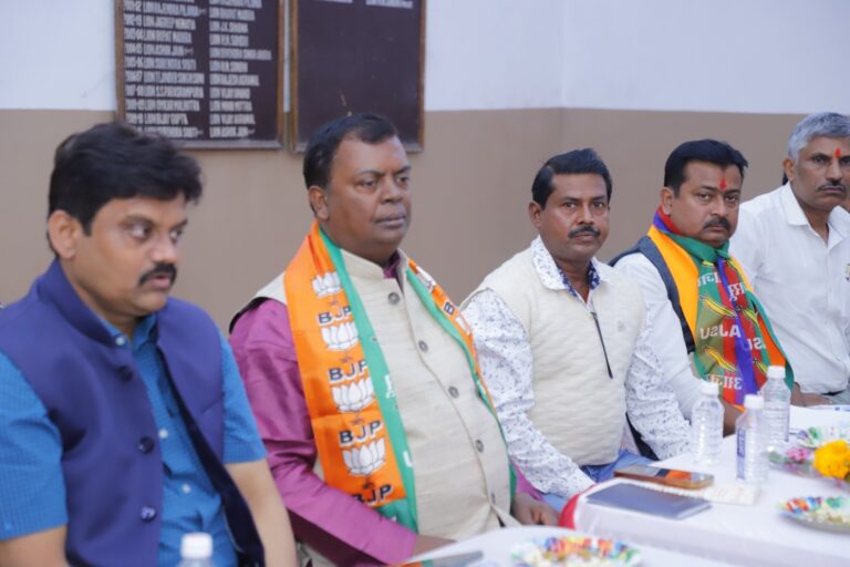 चंदप्रकाश चौधरी ने रामगढ़ में दर्जनों स्थानों पर की नुक्कड़ सभाएं और जनता से आशीर्वाद मांगा, कहा-हिंदुत्व ही हमारी पहचान