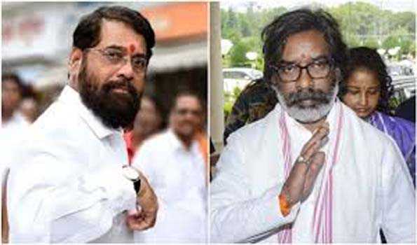 महाराष्ट्र में महायुति की सुनामी, झारखंड में हेमंत की आंधी