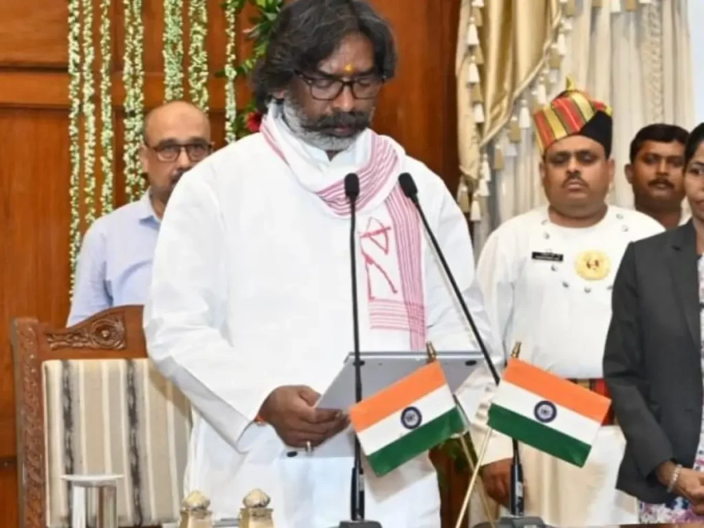 हेमंत सोरेन मंत्रिमंडल के शपथ समारोह की तैयारियां जोरों पर, सुरक्षा के रहेंगे कड़े इंतजाम