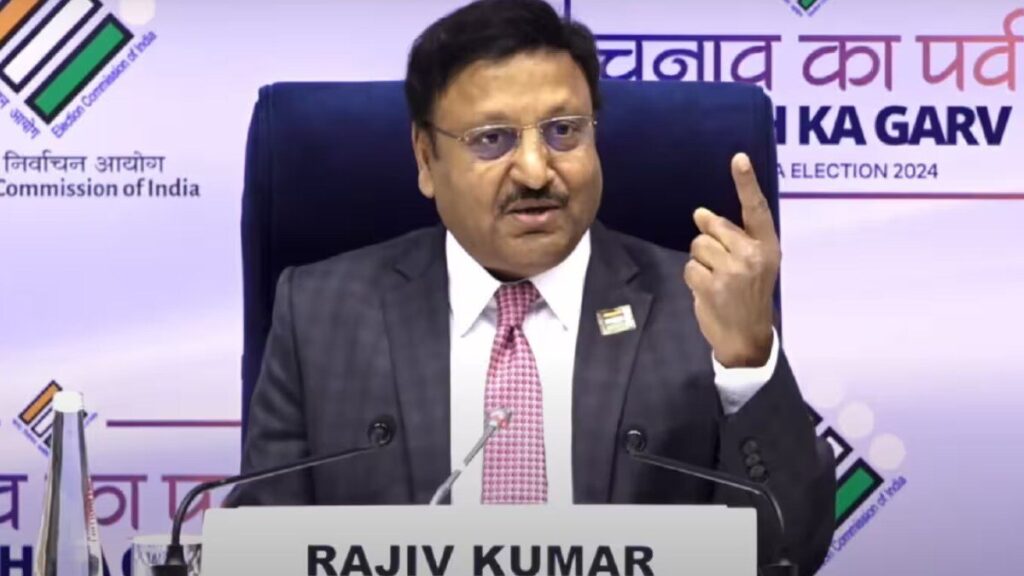 दिल्ली में विधानसभा चुनावों का एलान आज, 2 बजे प्रेस कॉन्फ्रेंस करेगा चुनाव आयोग