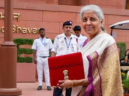 ग्रोथ, महंगाई से लेकर AI, युवाओं के मेंटल हेल्थ और क्लाइमेट चेंज तक, जानें आर्थिक सर्वे 2025 की 10 मुख्य बातें