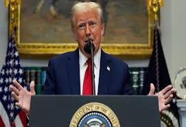 अगर रूस ने यूक्रेन में बेतुका युद्ध समाप्त नहीं किया तो शुल्क और प्रतिबंध लगाएंगे, ट्रंप ने पुतिन को दी चेतावनी