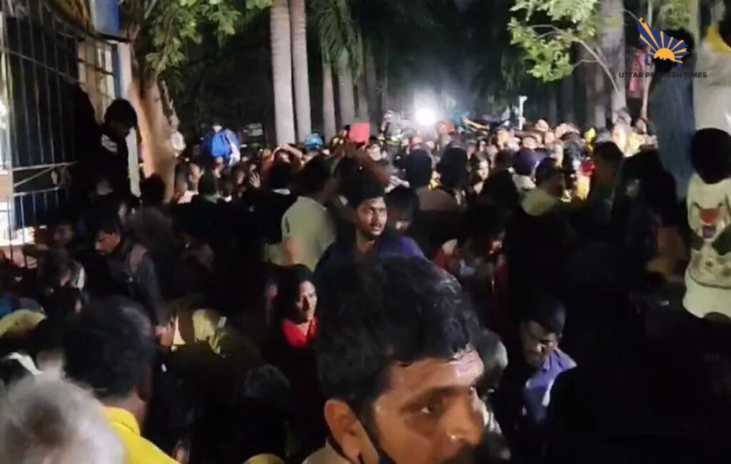 तिरुपति बालाजी मंदिर में भगदड़, महिला समेत 4 श्रद्धालुओं की मौत, कई जख्मी