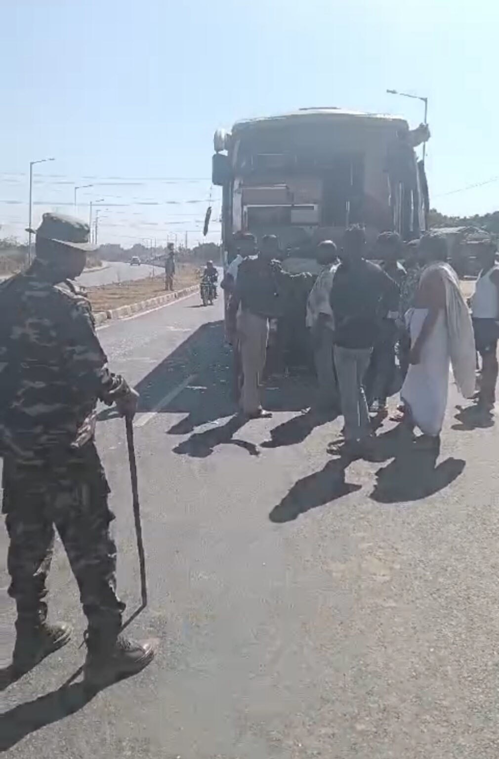 रांची के मेसरा में रिंग रोड पर दो बसों की टक्कर, चालक घायल