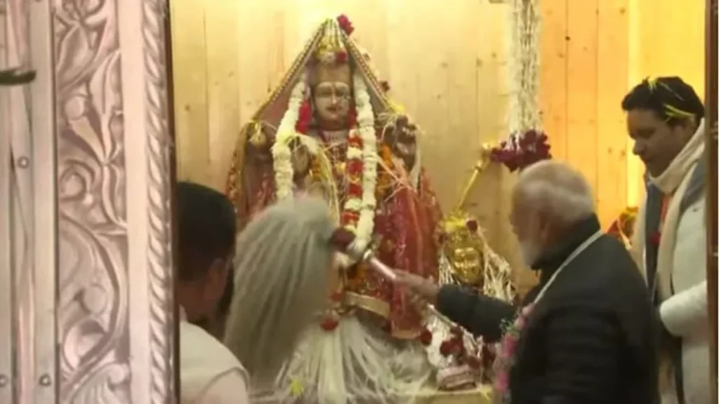 प्रधानमंत्री ने मुखबा में मां गंगा की पूजा-अर्चना की, कहा-ये दशक उत्तराखंड का