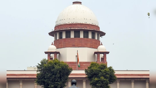 दिल्ली हाईकोर्ट के जज के घर में लगी आग, मिला कैश, SC कॉलेजियम ने उठाया ये कदम