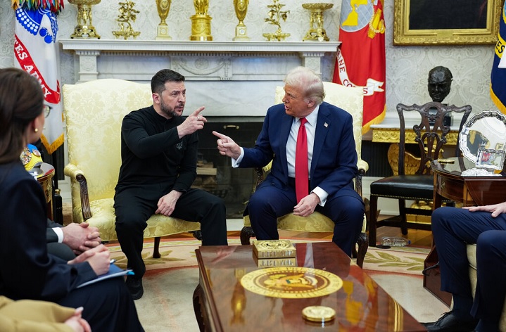 अधर में खनिज डील और न बन सकी युद्ध रोकने पर बात, ट्रंप से पंगा लेकर बुरे फंसे जेलेंस्की, यूक्रेन को अब चुकानी पड़ सकती है भारी कीमत