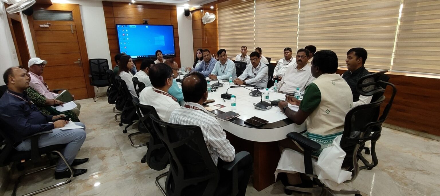 रांची में ड्रिंक एंड ड्राइव के खिलाफ अभियान चलाएं अधिकारी : डीसी