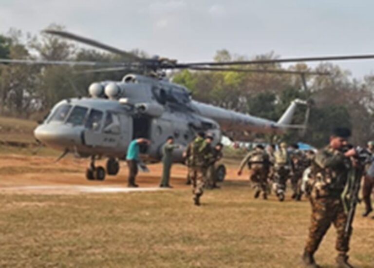 चाईबासा में नक्सलियों के आईईडी विस्फोट में सीआरपीएफ के एसआई शहीद, जवान घायल