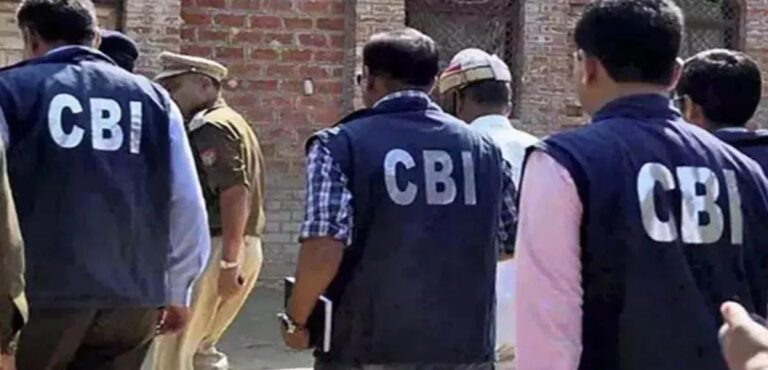 पटना, रांची समेत 7 जगहों पर CBI का छापा, NHAI एमडी समेत 4 गिरफ्तार