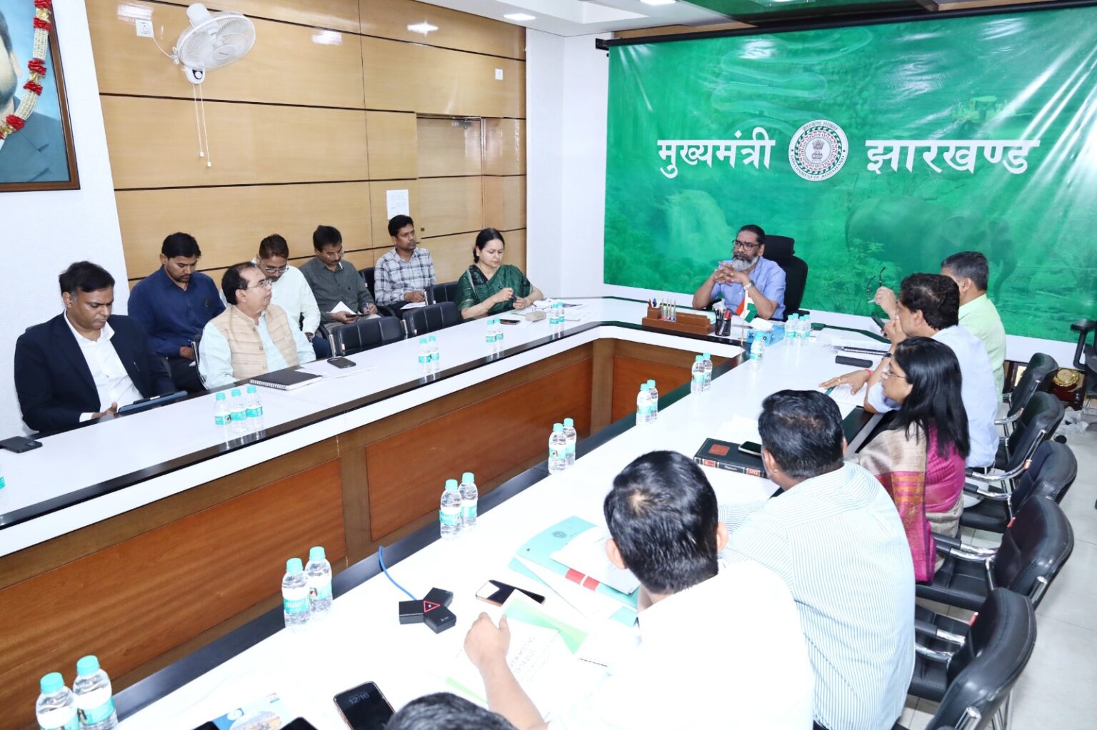 जिला, अनुमंडल और प्रखंड अस्पतालों में लोगों का हो बेहतर इलाज, हेमंत सोरेन बोले- झारखंड में 1117 नए स्वास्थ्य उपकेंद्र खुलेंगे