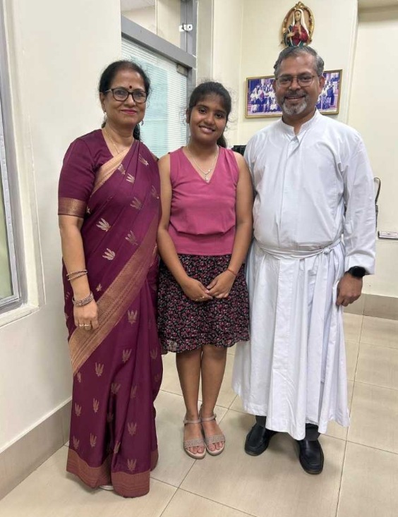 आईसीएसई 10वीं में जमशेदपुर की शांभवी बनी नेशनल टॉपर, लोयला स्कूल की छात्रा को मिला 100 प्रतिशत अंक