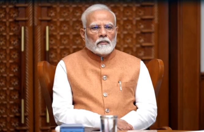 हैदराबाद : चारमीनार के पास लगी भीषण आग में जिंदा जले 17 लोग, पीएम मोदी ने जताया दुख, मुआवजे का ऐलान