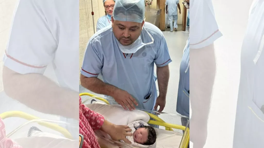 लालू यादव के घर गूंजी किलकारी, तेजस्वी को पुत्र रत्न की प्राप्ति, बहन रोहिणी ने नाम दिया ‘टूटू’