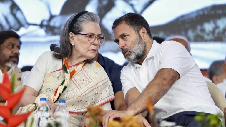 सोनिया और राहुल गांधी की मुश्किलें बढ़ी, कोर्ट ने भी जारी किया निर्देश, जानें क्या है पूरा मामला