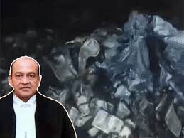 सुप्रीम कोर्ट के तीन जजों की कमिटी ने सौंपी रिपोर्ट, जस्टिस वर्मा के आवास से मिले थे अधजले नोट