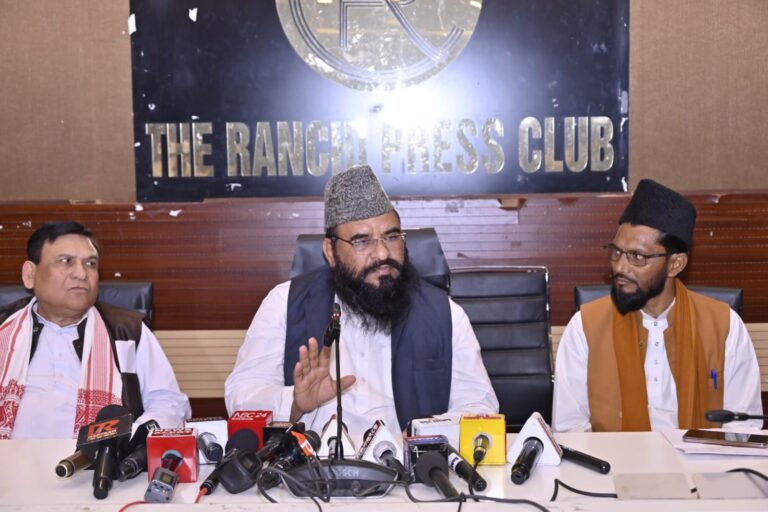 कांग्रेस ने मुसलमानों को धोखा दिया, अब देश का हर एक मुस्लिम मोदी के साथ : मौलाना सजिद रशीदी