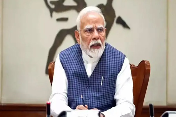 पीएम मोदी ने कई मंत्रालयों के सचिवों के साथ की उच्च स्तरीय बैठक, मौजूदा हालात पर की चर्चा