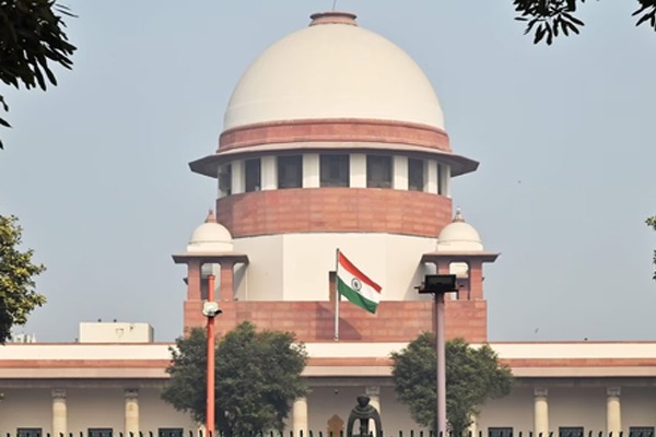 हाईकोर्ट के कई न्यायाधीश लेते हैं अनावश्यक ब्रेक’, झारखंड से जुड़े मामले में सुप्रीम कोर्ट की टिप्पणी