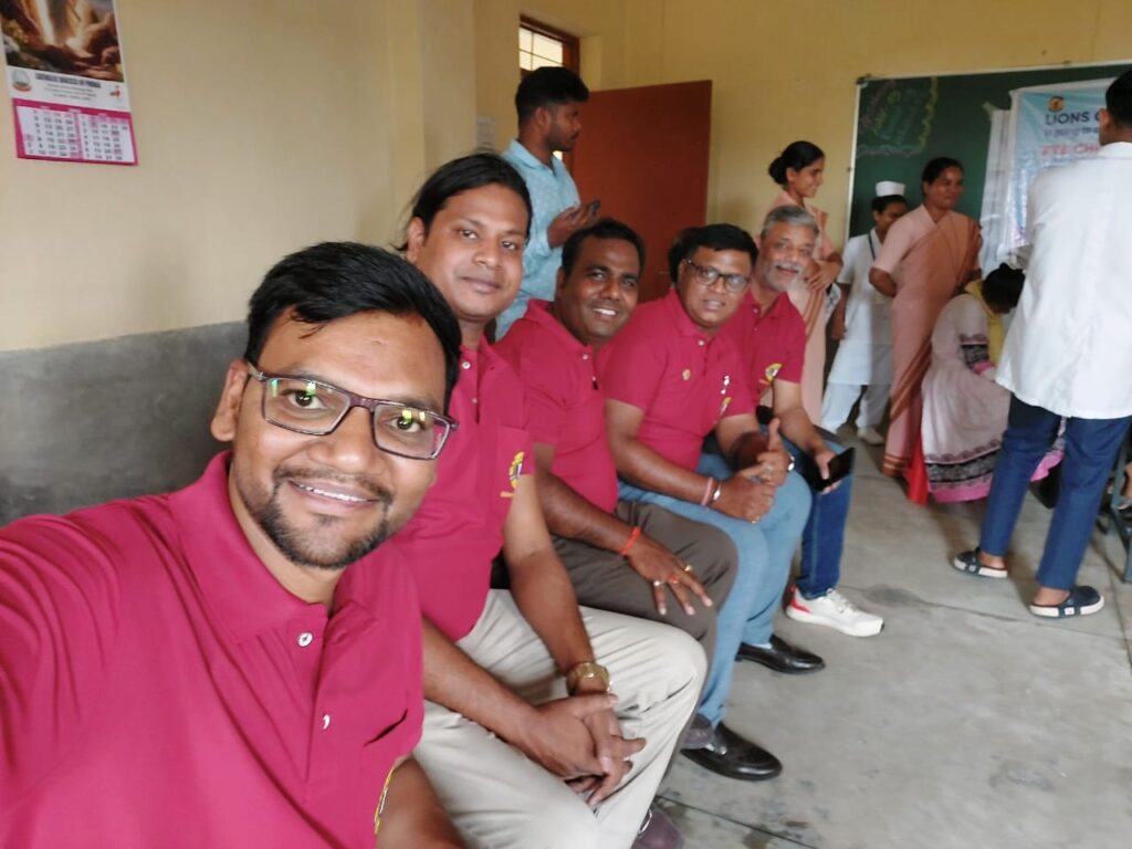 चान्हो के अमर ज्योति ब्लाइंड स्कूल में 60 नेत्रहीन बच्चों की आँखों की हुई जाँच, उचित उपचार से कई मासूमों की लौट सकती है रोशनी
