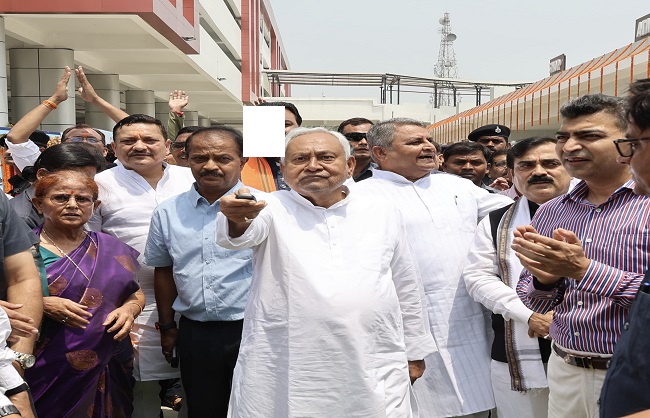 पटना रेलवे स्टेशन पर मिलेगी जाम से राहत, नीतीश कुमार ने किया मल्टी मॉडल हब और सबवे का उद्घाटन