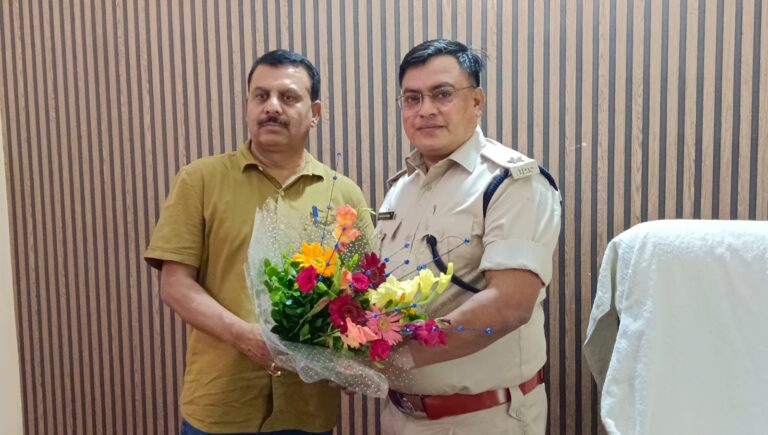 गुमला जिले में पांच पुलिस इंस्पेक्टर का तबादला, महेंद्र करमाली बने गुमला सदर थाना के नये प्र्रभारी