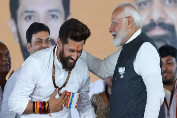 जहां मोदी वहीं हनुमान, तेजस्वी यादव के साथ मुलाकात को चिराग ने एक झटके में नकार दिया