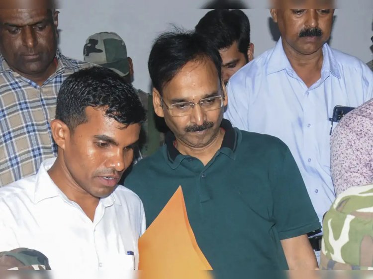 शराब घोटाला मामले में एसीबी खंगाल रही आईएएस के करीबियों की संपत्ति