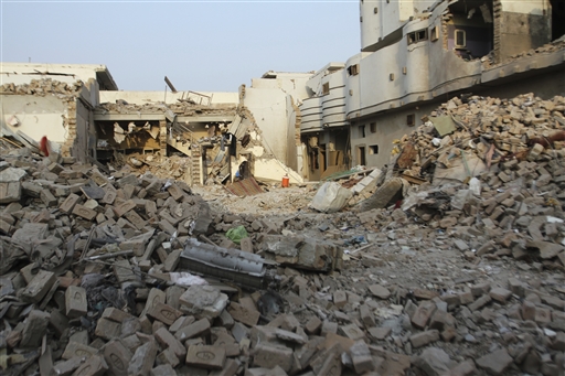 पाकिस्तान के लाहौर में एक के बाद एक तीन धमाके, इमरजेंसी सायरन बजे; अफरातफरी