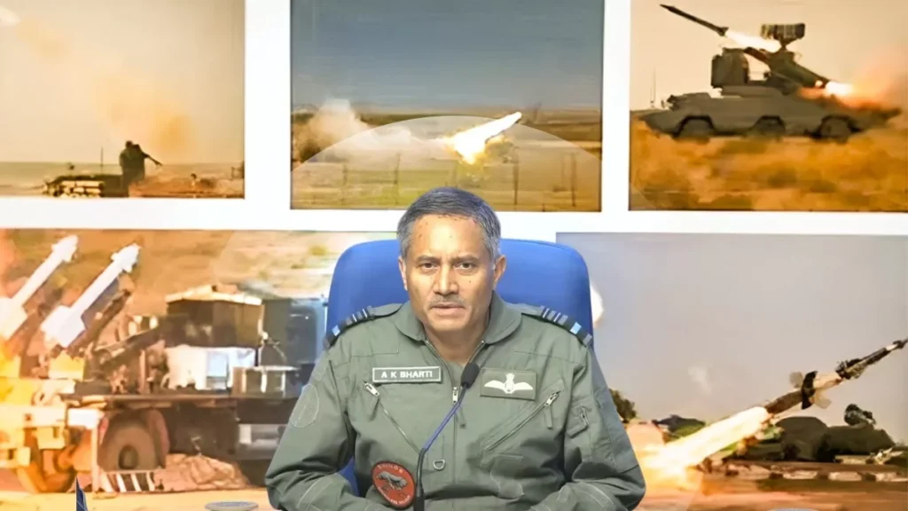 भय बिनु होइ न प्रीति…, भारतीय सेना ने रामचरितमानस की चौपाई सुनाकर पाकिस्तान को दिया कड़ा संदेश, जरूरत पड़ने पर हर मिशन के लिए तैयार