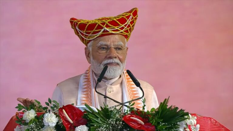 अब भारत का नागरिक कह रहा है, गोली का जवाब गोले से दिया जाएगा….MP में गरजे मोदी