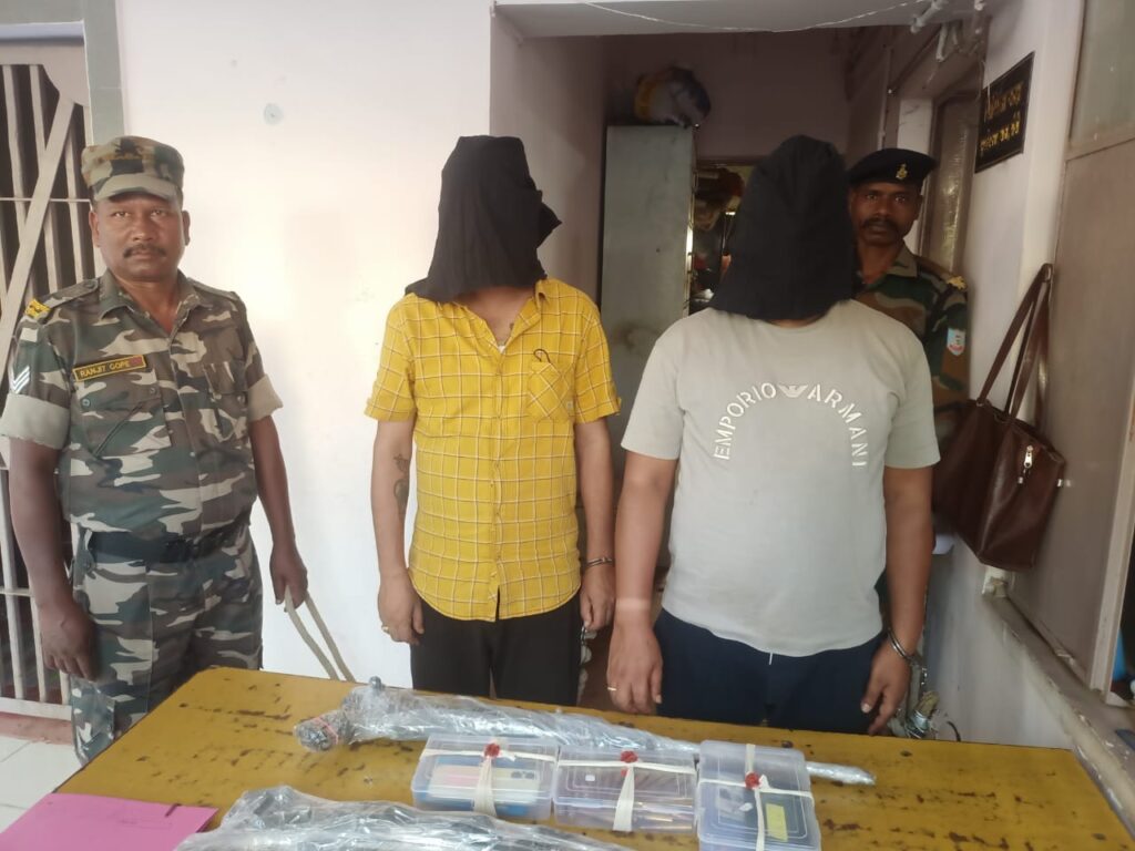 रांची : जमीन के धंधे में रंगदारी वसूलने वाला अपराधी संदीप थापा सहित दो गिरफ्तार