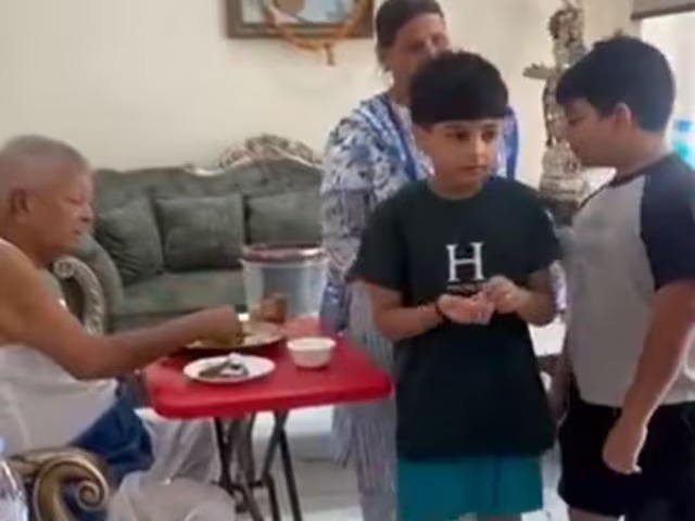 लालू की थाली में बिहारी पिज्जा, नाती-नातिन ने खूब चाव से खाया, देखें वीडियो
