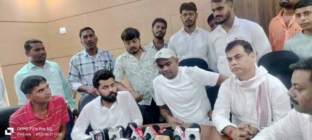 झारखंड में ऐसा कोई नेतृत्वकर्ता नहीं हुआ, जो केंद्र से आंख मिलाकर बात कर सके : जयराम महतो