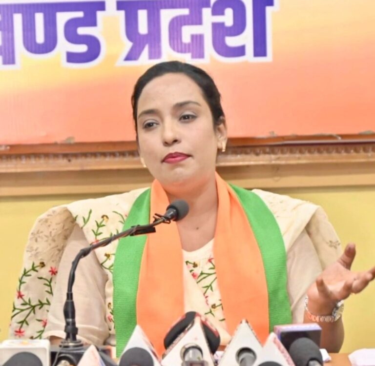 रिम्स पार्ट-2 की बात करने वाली सरकार गरीबों को एम्बुलेंस देने में असमर्थ : राफिया नाज