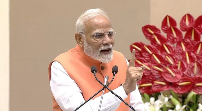 खून बहाने वालों को नहीं बख्शेंगे, 22 मिनट में दुश्मन को झुकाया,’ मोदी का PAK को सख्त संदेश