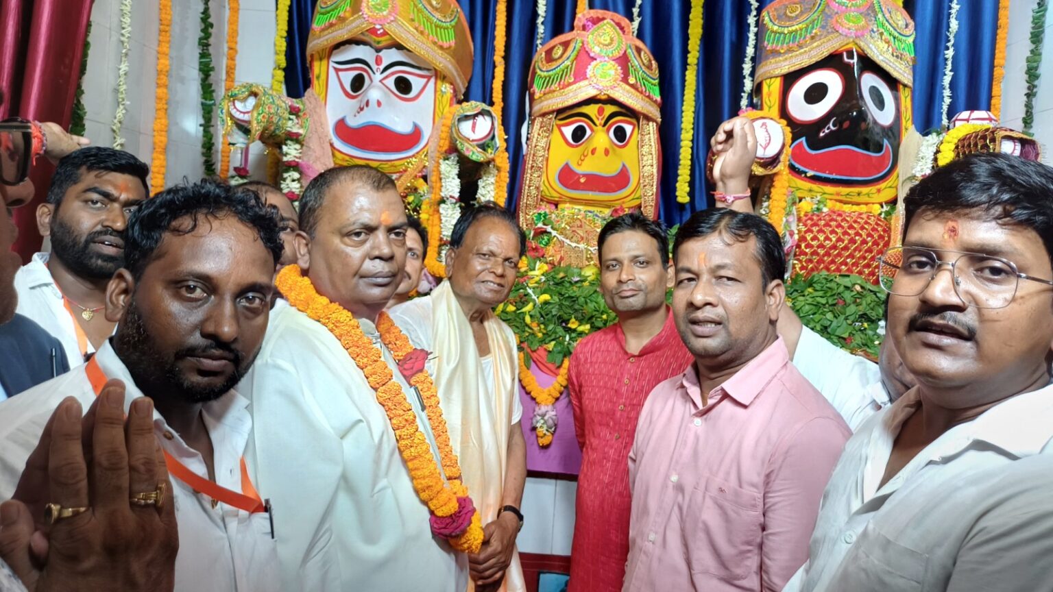 रामगढ़ में भगवान जगन्नाथ स्वामी का रथ खींचने के लिए उमड़ा जन सैलाब